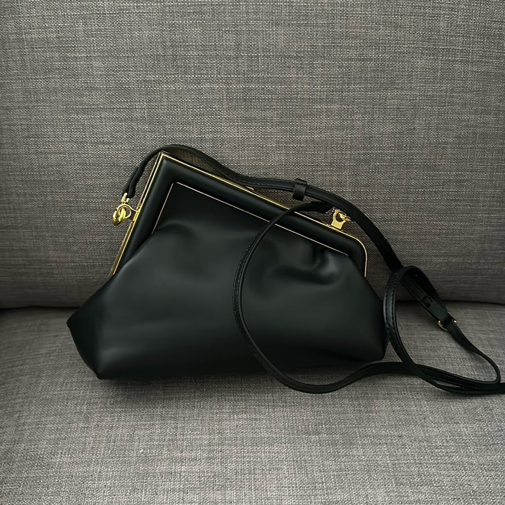 Clutch bag